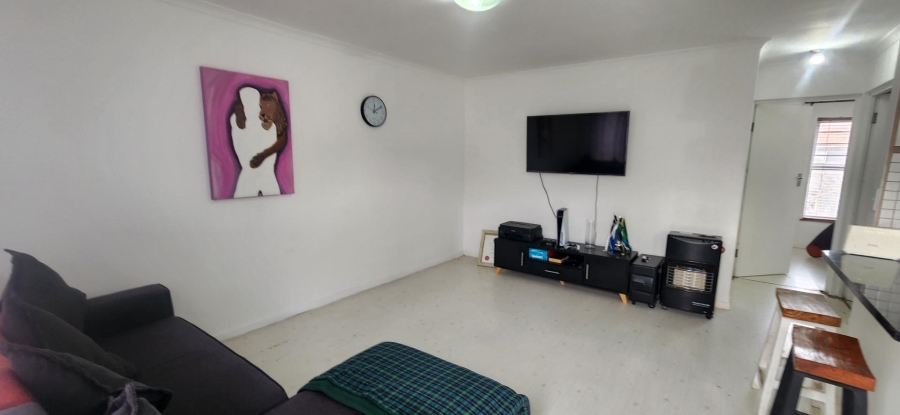2 Bedroom Property for Sale in Ottery Western Cape